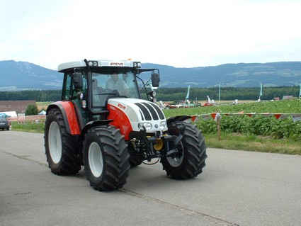 tracteur steyr 9000MT