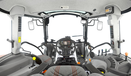 Steyr COMPACT S cabine